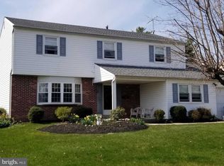 620 Ivyland Rd, Warminster, PA 18974