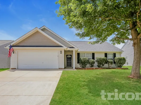 257 Waxberry Ct, Boiling Springs, SC 29316
