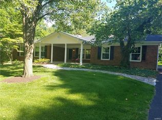 22 Brook Mill Ln, Chesterfield, MO