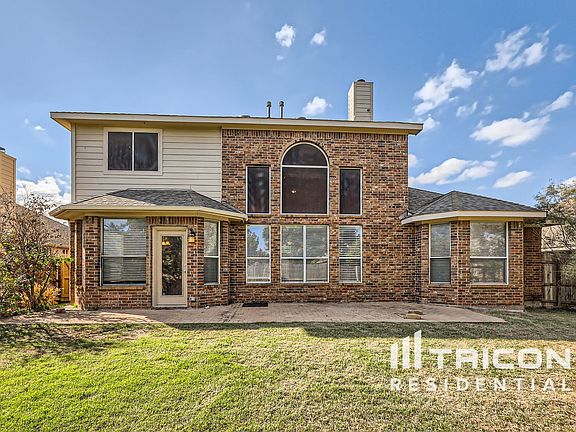 2nd image of 3812 Calloway Dr