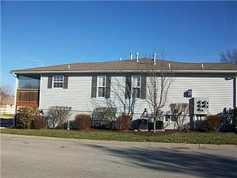 2nd image of 3905 S Willis Ave #43