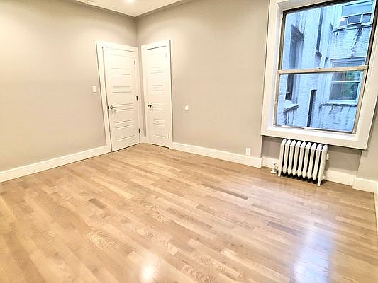 5th image of 1120 Bergen St #31W