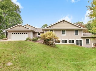 9622 W R Ave, Mattawan, MI 49071