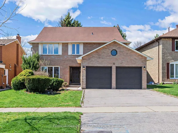 32 Saddletree Dr, Toronto, ON M2H 3L3