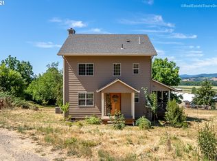 41660 SW Sandstrom Rd, Gaston, OR 97119