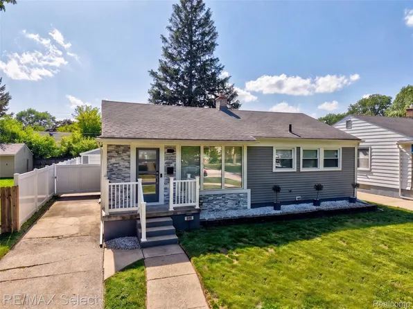 609 N Connecticut Ave, Royal Oak, MI 48067