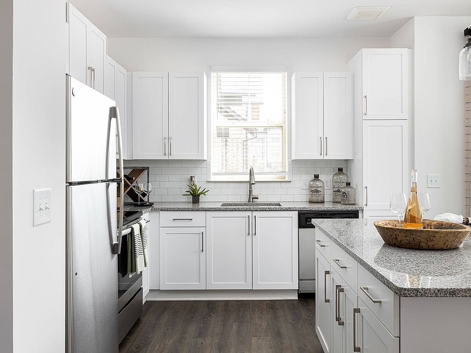 Modern White Cabinetry
