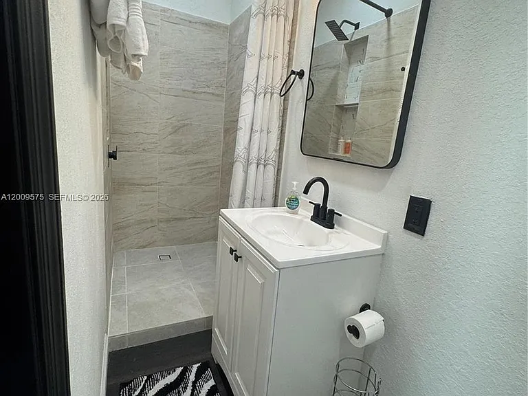 12959 SW 229th Ter #0 — Photo 5