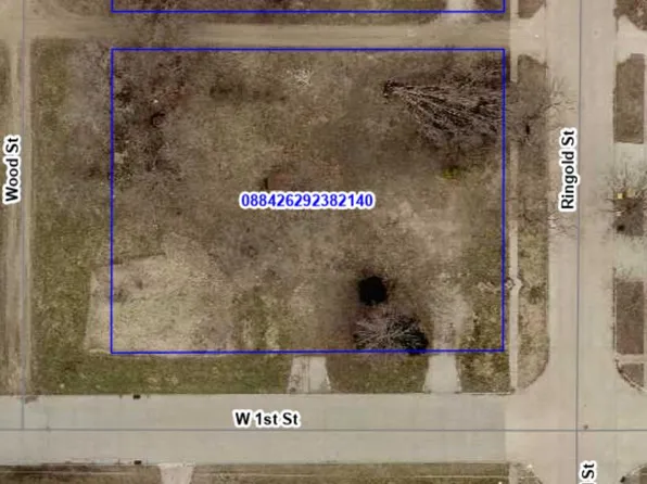 129 Ringold St, Boone, IA 50036