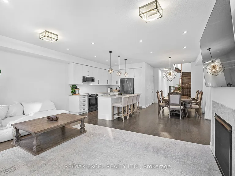 37 Macpherson St — Photo 26