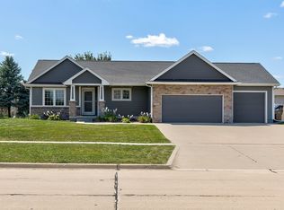 1104 NE Silkwood St, Grimes, IA 50111