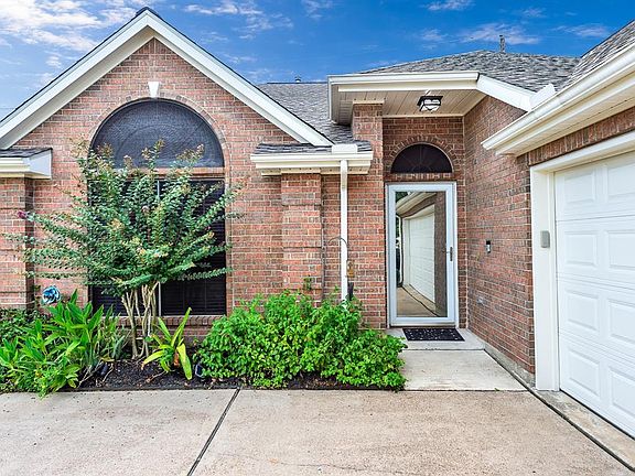 4th image of 3823 E Peach Hollow Cir