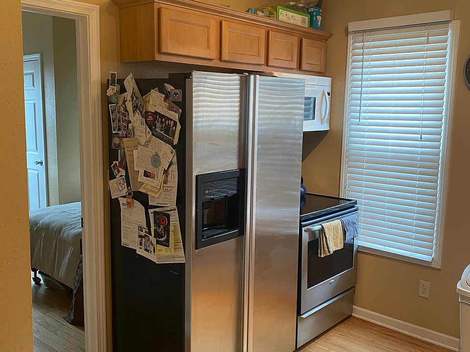 2nd image of 2362 S Howell Ave Unit A