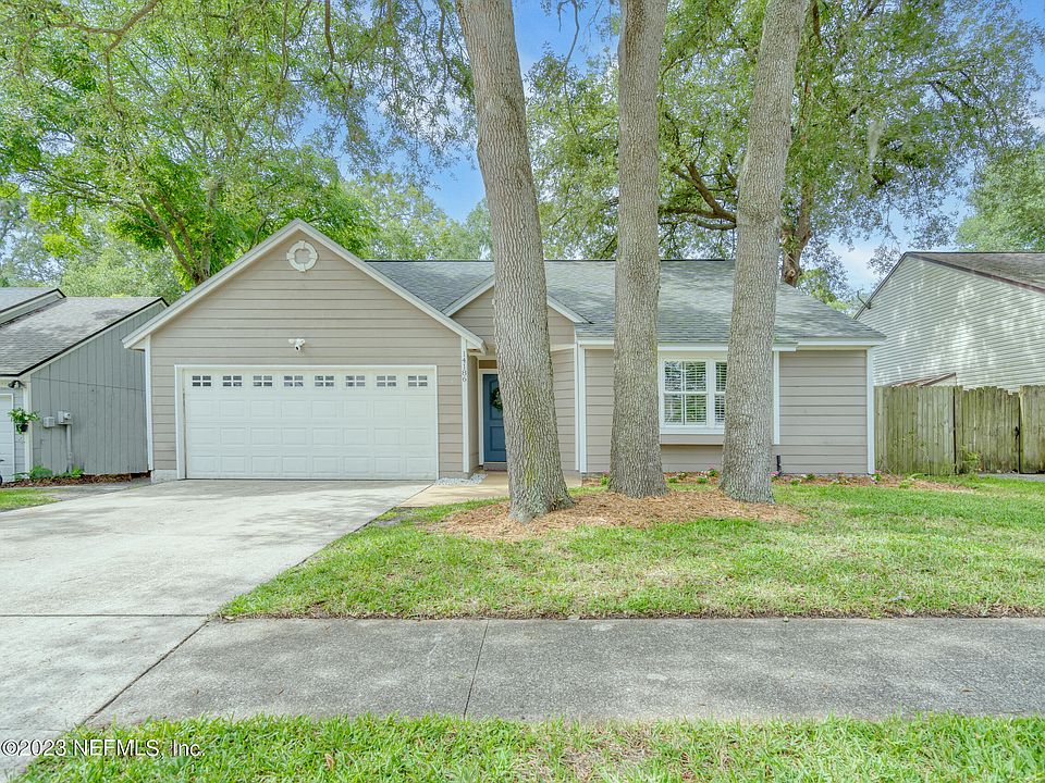 1st image of 14186 HAMPTON FALLS Drive N