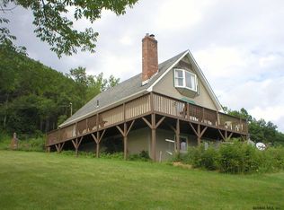 1251 Ash Grove Rd, Cambridge, NY 12816