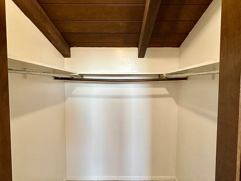 4 Concord Ct N — Photo 8