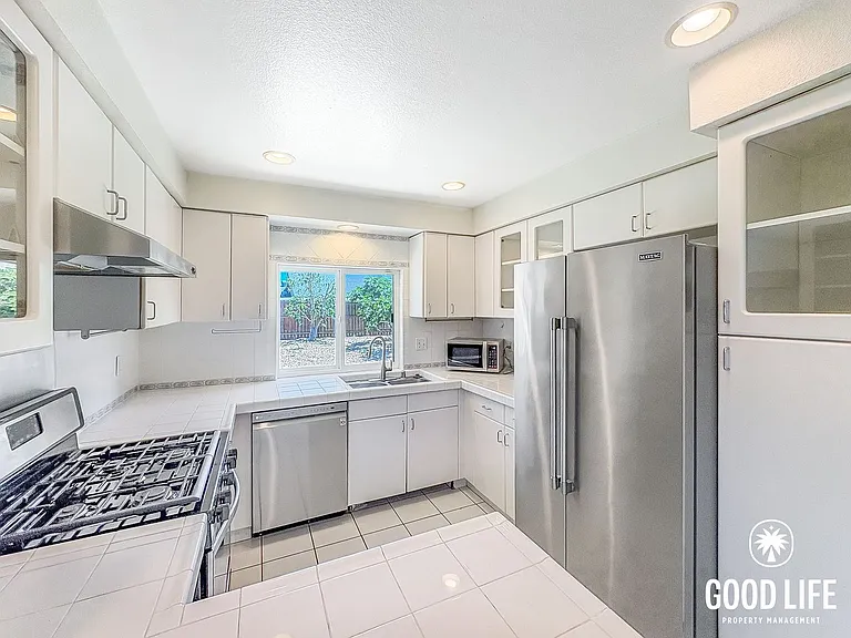 3679 Branch Ct — Photo 8