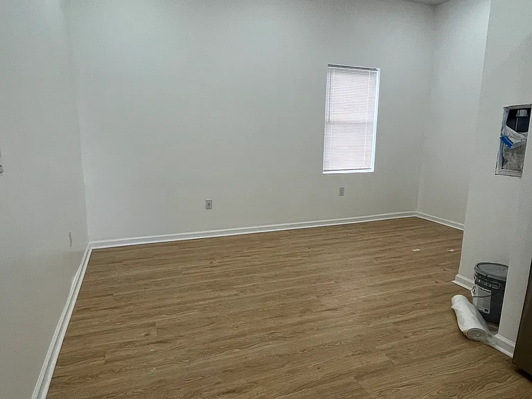 2824 Montgomery St #R — Photo 29