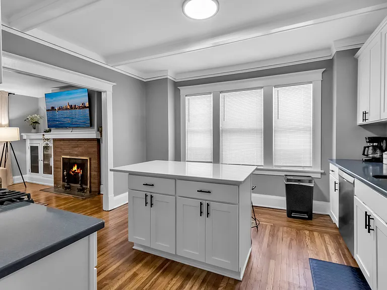 23 Norwalk Ave #2 — Photo 3