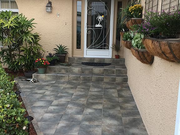 2nd image of 2213 Cassino Ct