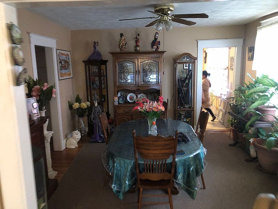2nd image of 150 West St