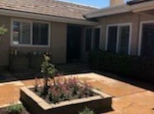 2142 Crespi Ln, Thousand Oaks, CA 91361