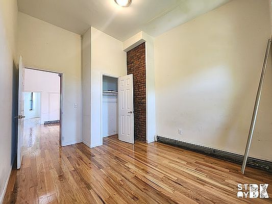 5th image of 1243 Jefferson Ave #4