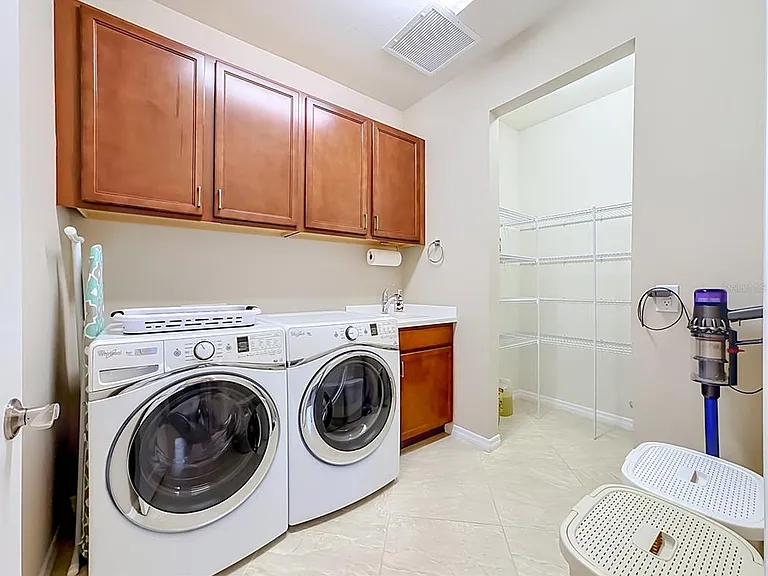 11230 Sandhill Preserve Dr — Photo 36