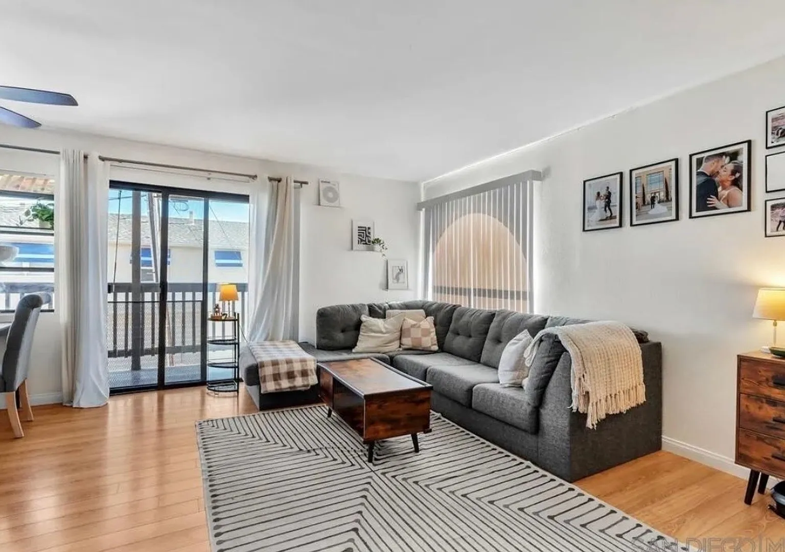 Bright Top-Floor 2BR/2BA Normal Heights Condo - In-Unit Laundry - 2 Parking Spaces — Photo 2