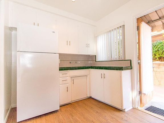 2nd image of 4483 54th St