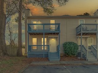 4726 Hollis Rd, Virginia Beach, VA 23455