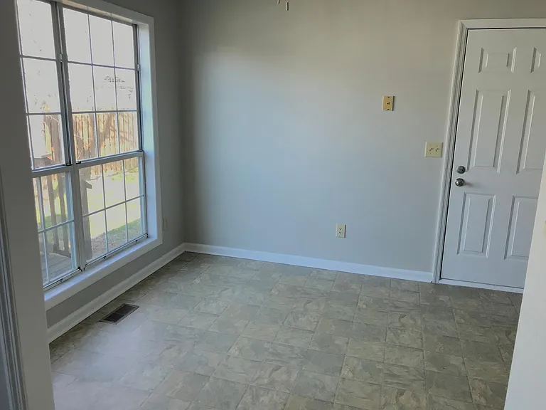 2501 Park Green Ln — Photo 14