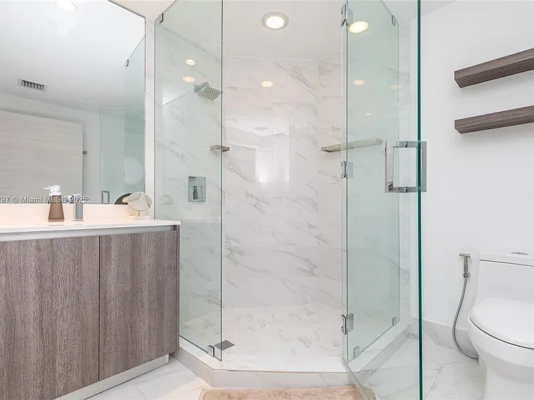 801 S Miami Ave #1704 — Photo 14
