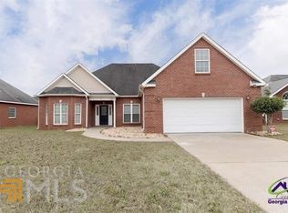 131 Emberly Ln, Warner Robins, GA 31088