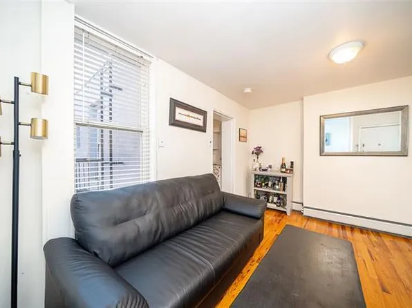 160 8th St APT 3, Hoboken, NJ 07030