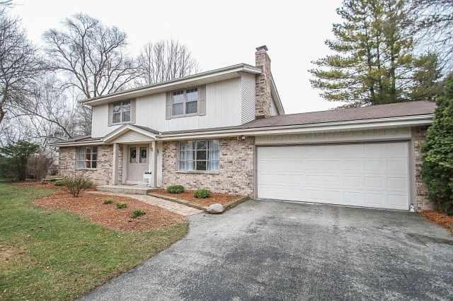 1st image of 10383 Flagstone Dr