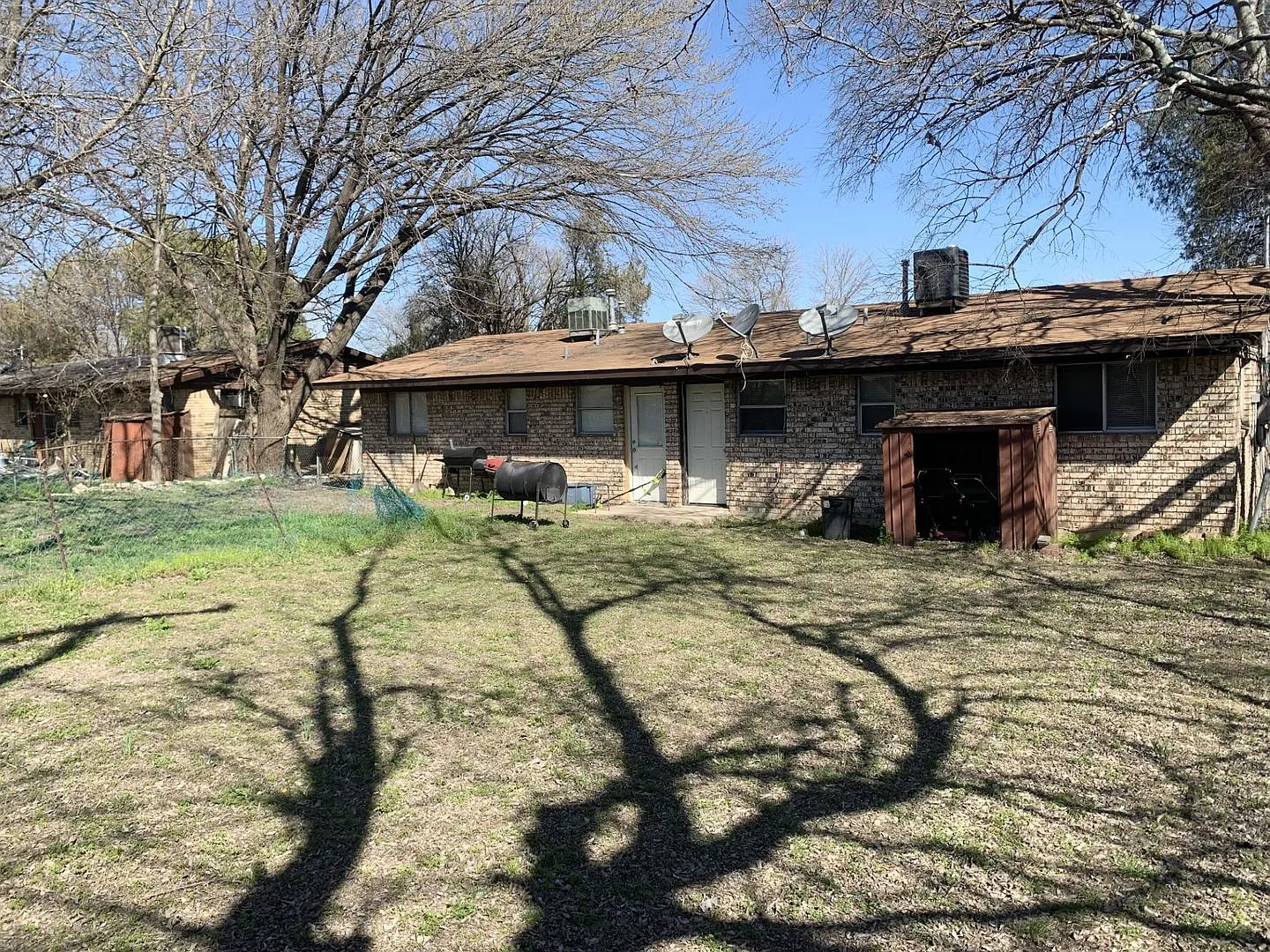 212 E. Valley Road — Photo 3