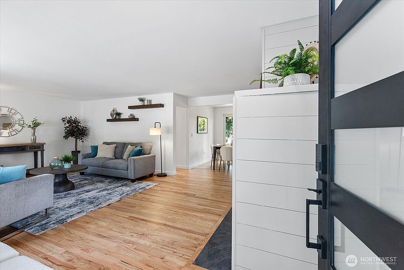 2nd image of 20623 81st Avenue W