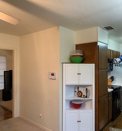 5th image of 4303 Desert View Dr