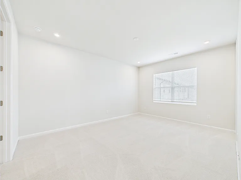 3022 Hutton Gardens Ln — Photo 7