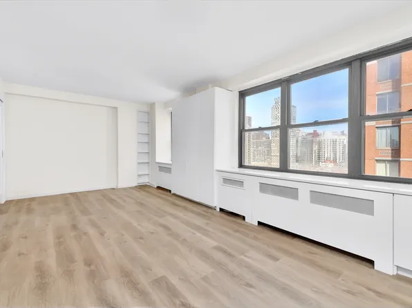 345 East 81st Street image 1 of 4