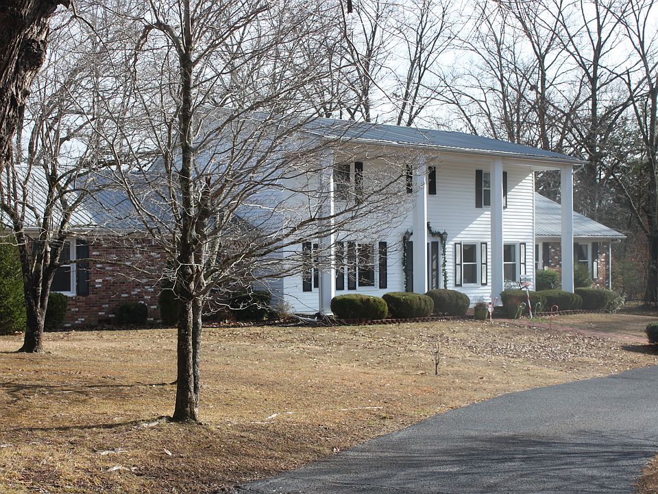1st image of 2809 Oak Park Dr