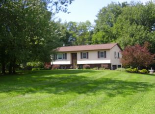4 Daniel Sabia Dr, Wappingers Falls, NY 12590