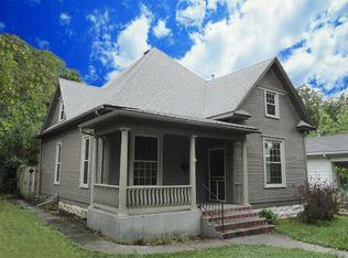 1314 N Clay Ave, Springfield, MO 65802