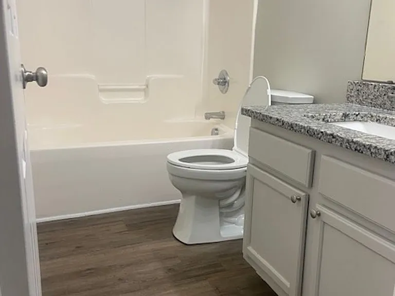 5176 Brooktree Dr — Photo 14