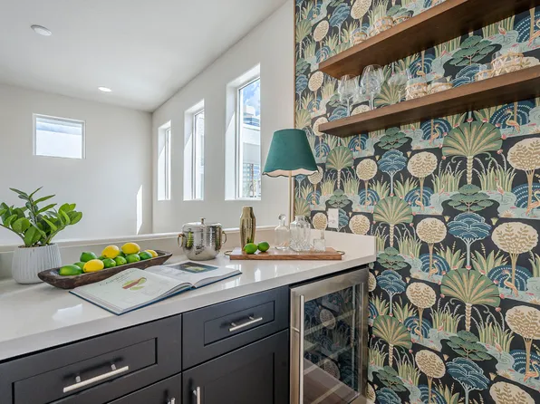 124 W Willo Ct, Phoenix, AZ 85003