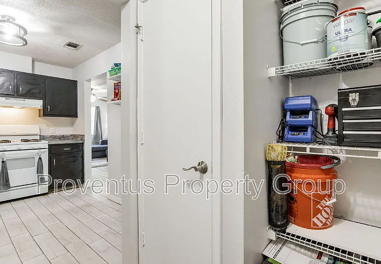 1261 Basin St — Photo 30