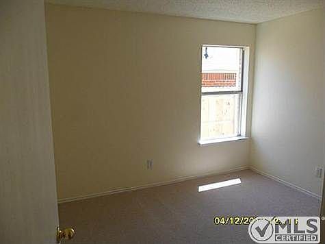4th image of 4016 Sarasota Springs Dr