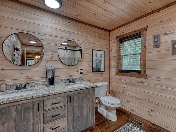 14th image of this home