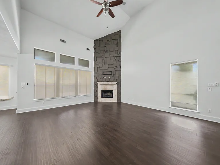 5405 Weeping Oak Dr — Photo 9